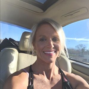 Meet your Posher, Leigh ann